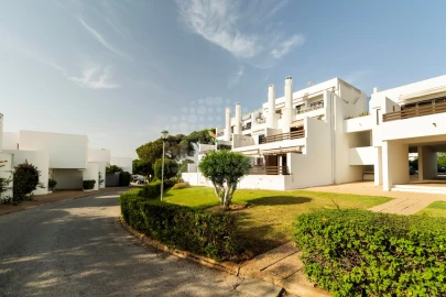 Quinta T2 para Venda em Quarteira