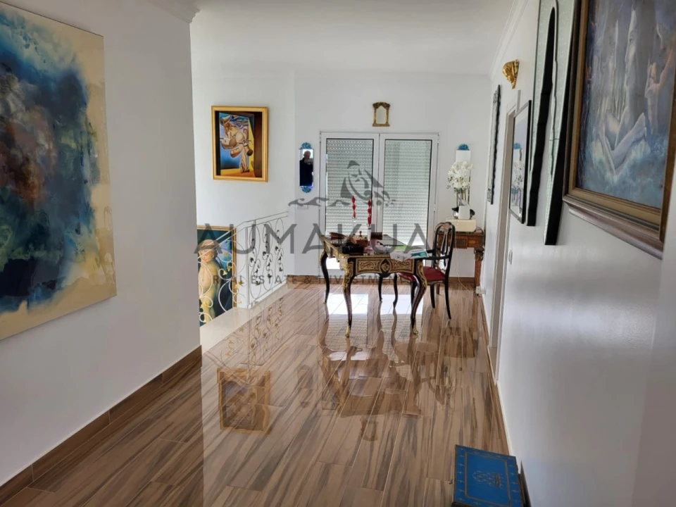Moradia T4 para Venda em Albufeira e Olhos de Água Foto 13