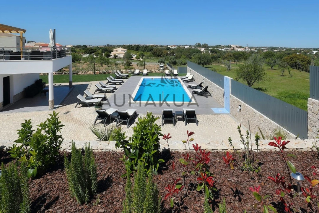 Moradia T10 para Venda em Albufeira e Olhos de Água Foto 18