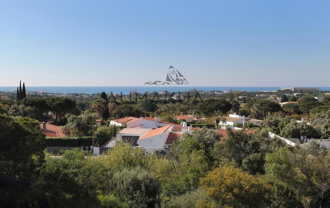 Moradia T10 para Venda em Albufeira e Olhos de Água Foto 22