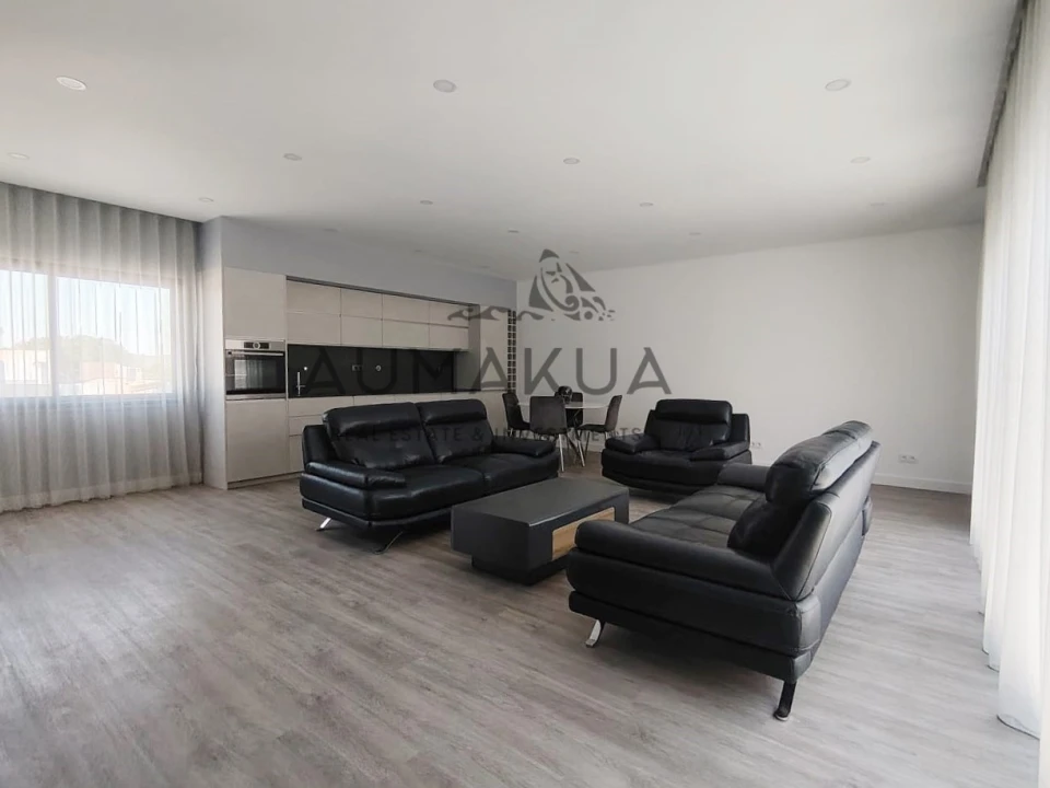 Moradia T3 para Venda em Albufeira e Olhos de Água Foto 4