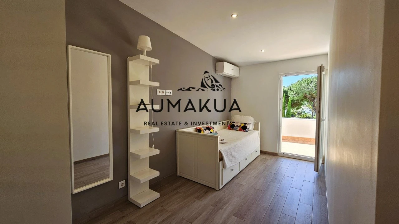 Quinta T4 para Venda em Almancil Foto 12