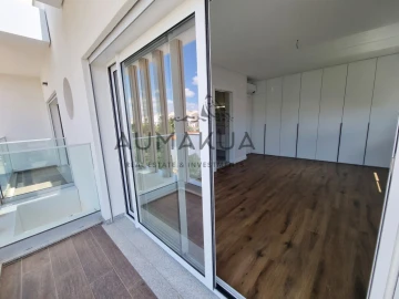 Apartamento T3 para Venda em Albufeira e Olhos de Água