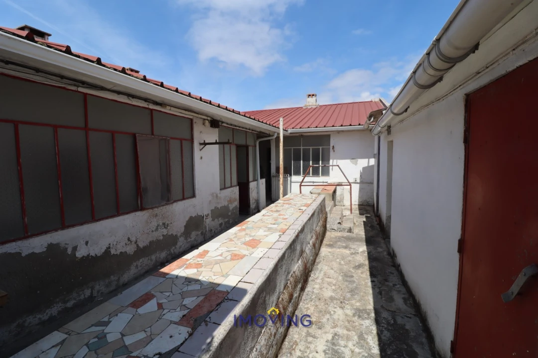 Moradia T4 para Venda em Baixa da Banheira e Vale da Amoreira Foto 3