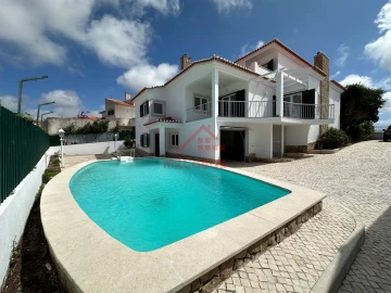 Moradia T3 para Venda em Ericeira