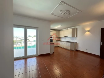 Moradia T3 para Venda em Ericeira