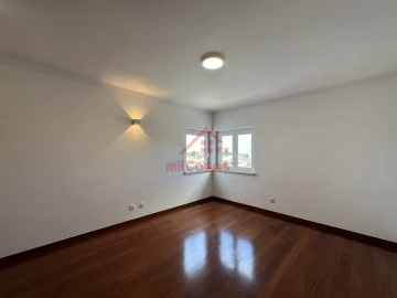 Moradia T3 para Venda em Ericeira