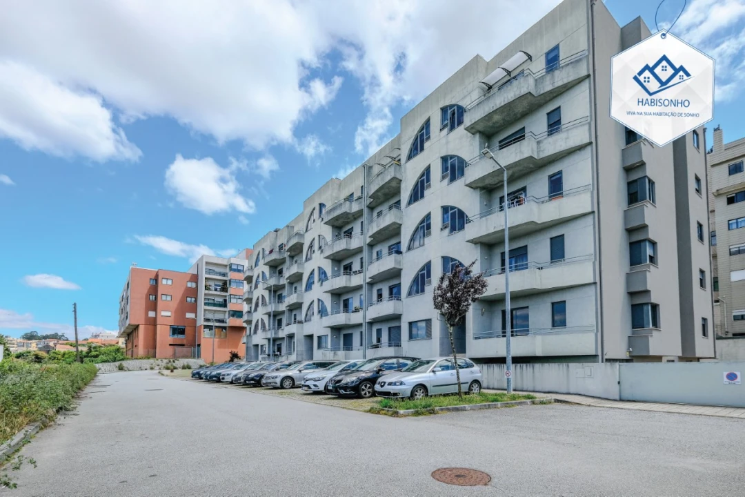 Apartamento T2 para Venda em Gondomar (São Cosme), Valbom e Jovim Foto 1
