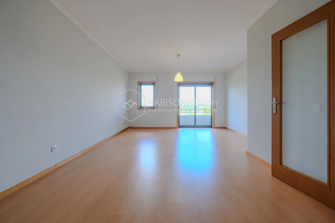 Apartamento T2 para Venda em Gondomar (São Cosme), Valbom e Jovim Foto 3