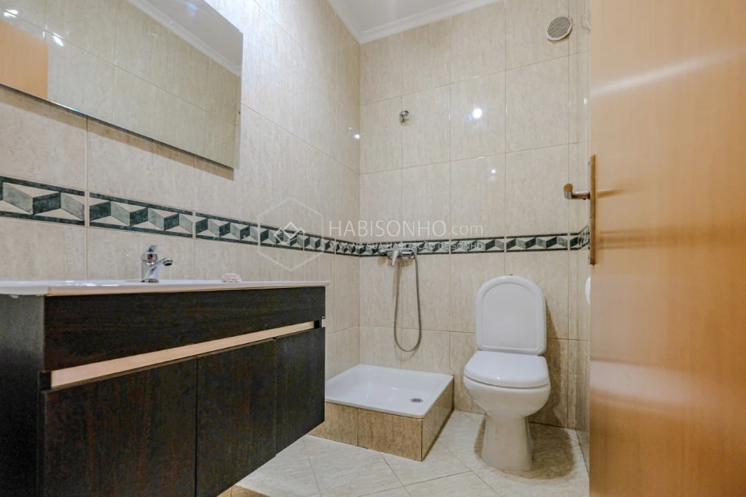 Apartamento T2 para Venda em Gondomar (São Cosme), Valbom e Jovim Foto 12