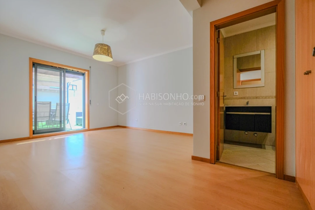 Apartamento T2 para Venda em Gondomar (São Cosme), Valbom e Jovim Foto 15