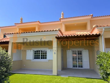 Moradia T3 para Venda em Almancil