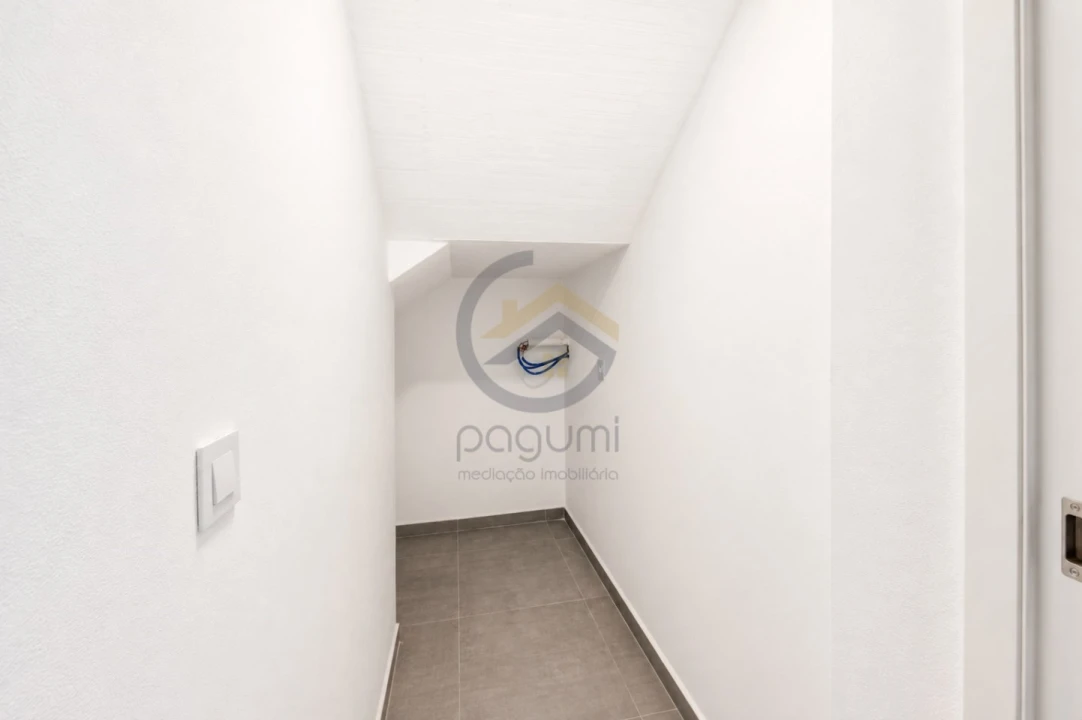 Moradia T3 para Venda em Cristelos, Boim e Ordem Foto 18