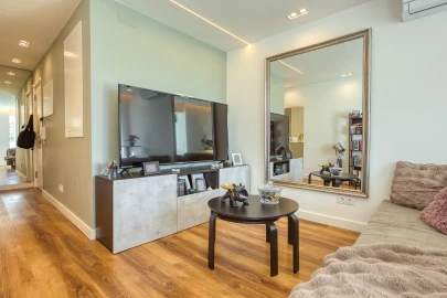 Apartamento T1 para Venda em Benfica