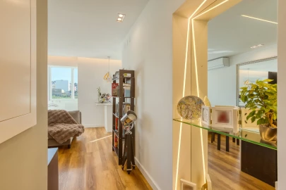 Apartamento T1 para Venda em Benfica