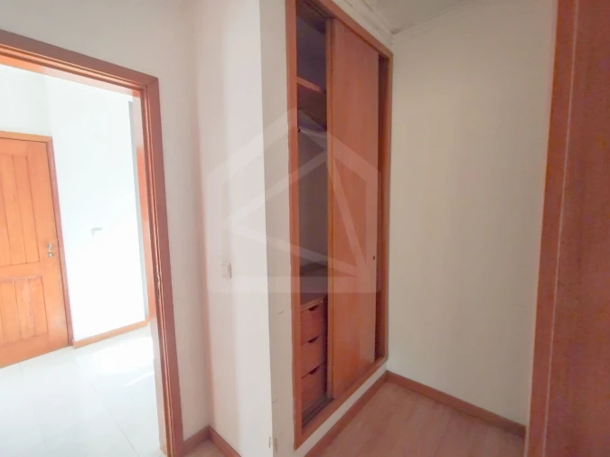 Apartamento T2 para Venda em O. Azeméis, Riba-Ul, Ul, Macinhata Seixa, Madail Foto 5