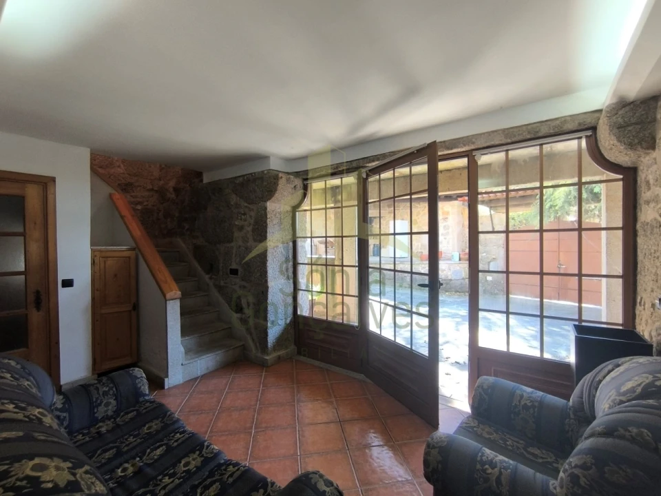 Moradia T2 para Venda em Subportela, Deocriste e Portela Susã Foto 5