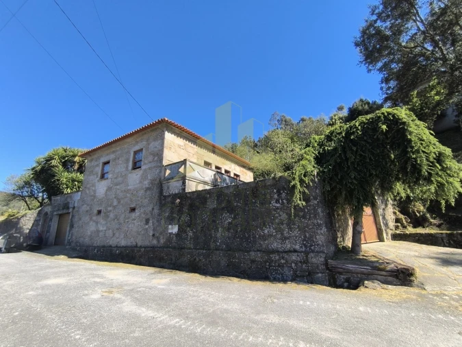 Moradia T2 para Venda em Subportela, Deocriste e Portela Susã Foto 4