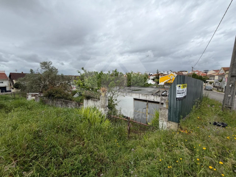 Terreno para Venda em Santa Iria de Azoia, São João da Talha e Bobadela Foto 5