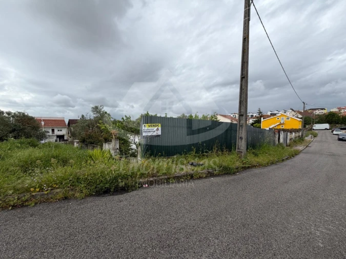 Terreno para Venda em Santa Iria de Azoia, São João da Talha e Bobadela Foto 2