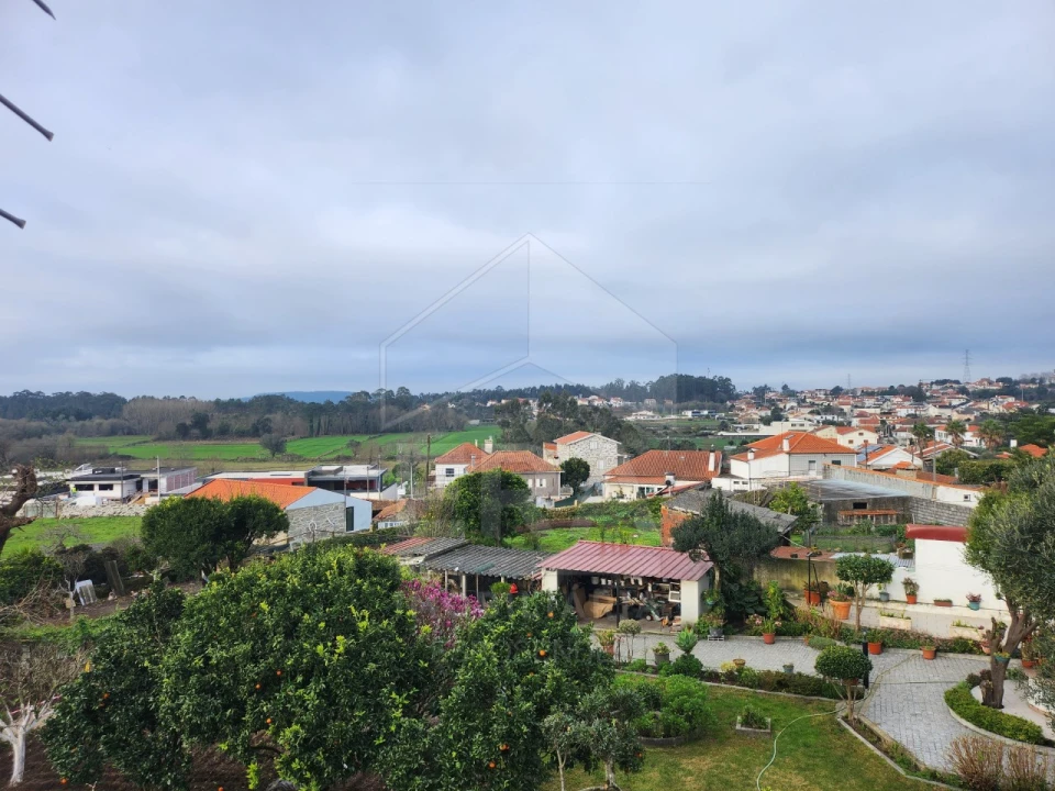 Moradia T2 para Venda em Vila de Punhe Foto 13