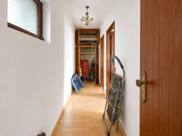 Moradia T2 para Venda em Vila de Punhe