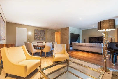 Apartamento T3 para Venda em Avenidas Novas