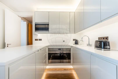 Apartamento T3 para Venda em Avenidas Novas