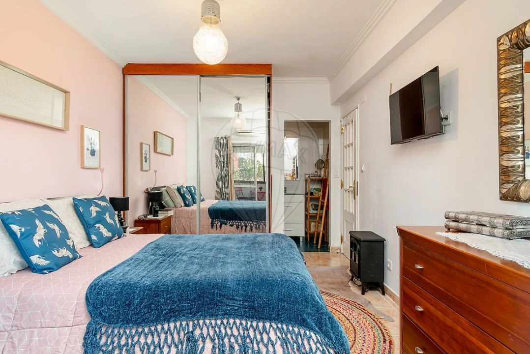 Apartamento T3 para Venda em Corroios Foto 9
