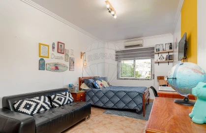 Apartamento T3 para Venda em Corroios