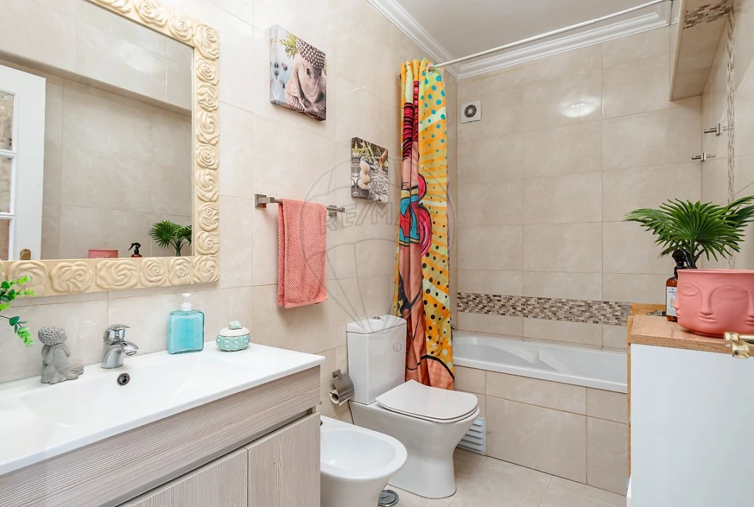 Apartamento T3 para Venda em Corroios Foto 11