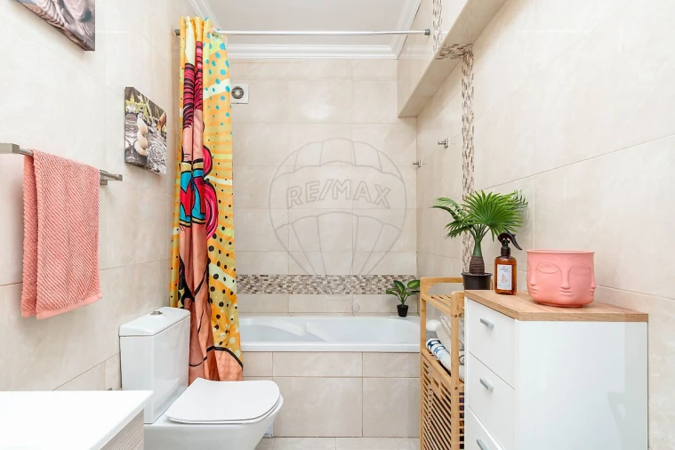 Apartamento T3 para Venda em Corroios Foto 10