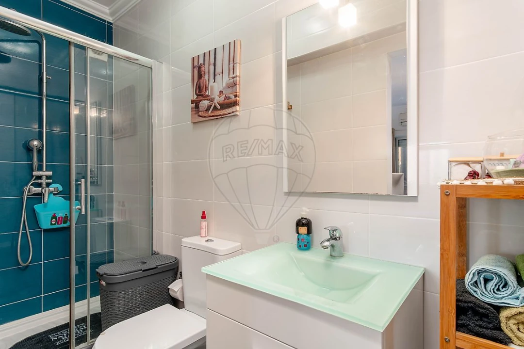 Apartamento T3 para Venda em Corroios Foto 1