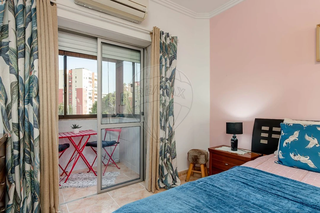 Apartamento T3 para Venda em Corroios Foto 7