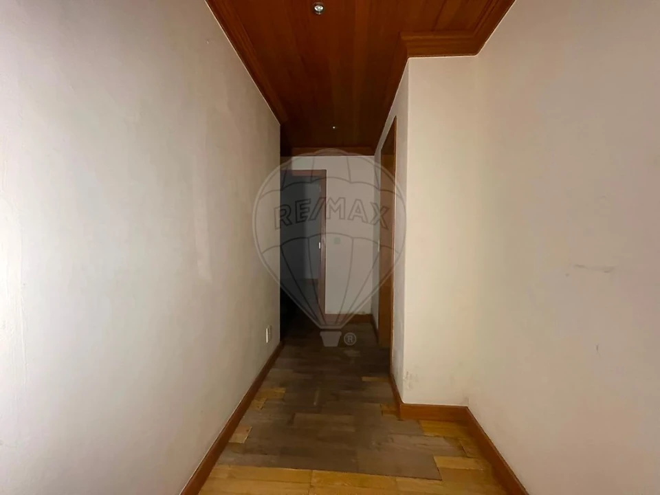 Apartamento T3 para Venda em Falagueira-Venda Nova Foto 2