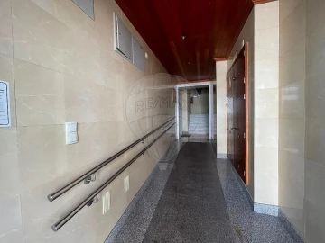 Apartamento T3 para Venda em Falagueira-Venda Nova