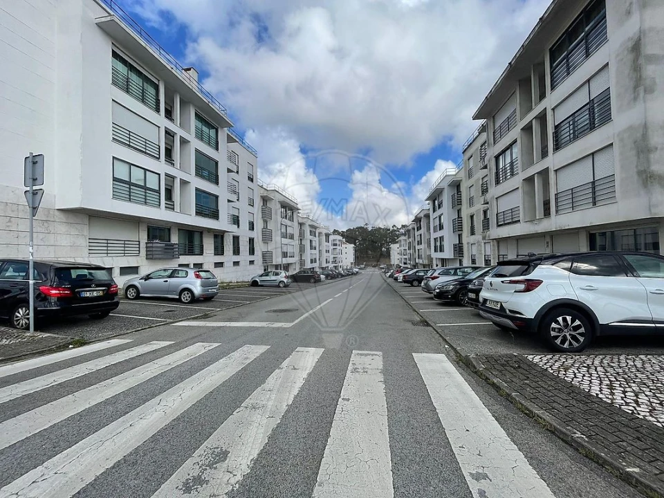 Apartamento T3 para Venda em Falagueira-Venda Nova Foto 1