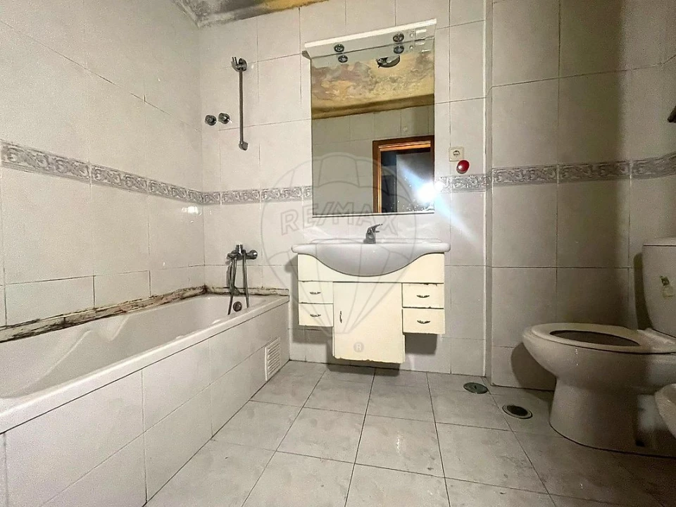 Apartamento T3 para Venda em Falagueira-Venda Nova Foto 7
