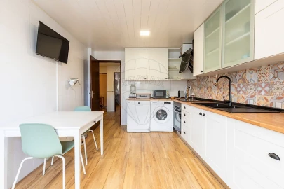 Apartamento T2 para Venda em Bombarral e Vale Covo