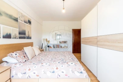 Apartamento T2 para Venda em Bombarral e Vale Covo