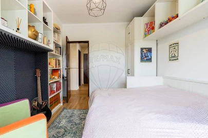 Apartamento T2 para Venda em Bombarral e Vale Covo