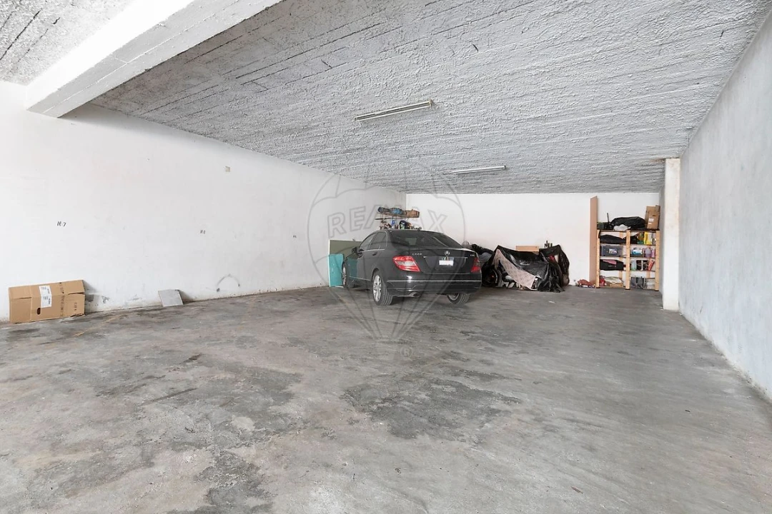 Apartamento T2 para Venda em Bombarral e Vale Covo Foto 20