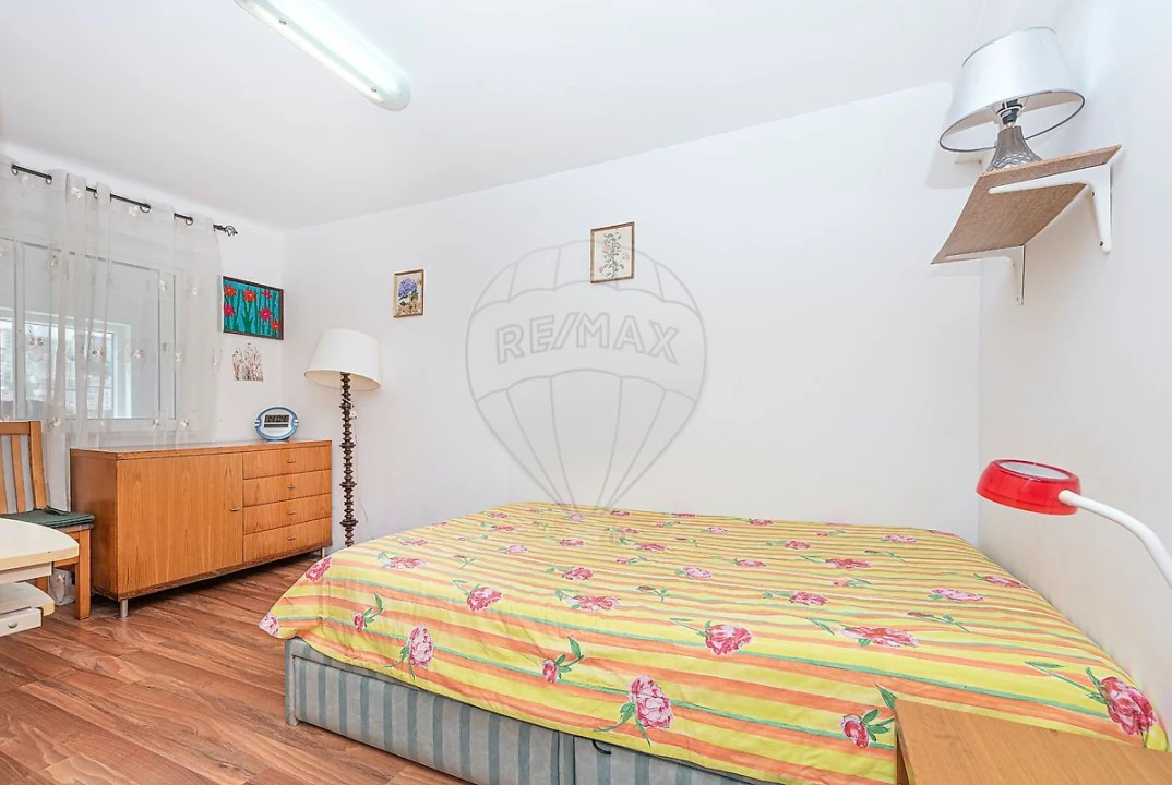 Apartamento T1 para Venda em Queluz e Belas Foto 10