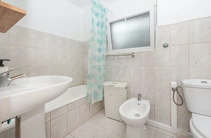 Apartamento T1 para Venda em Queluz e Belas