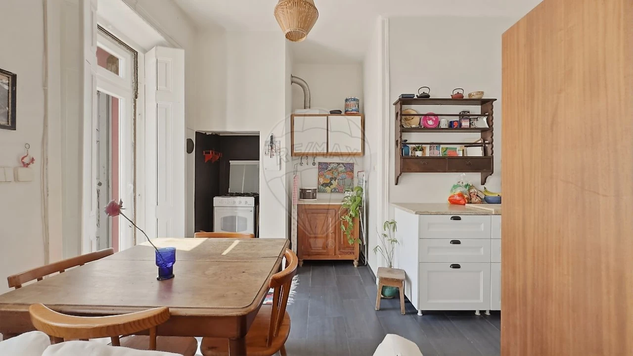 Apartamento T2 para Venda em Alcantara Foto 14