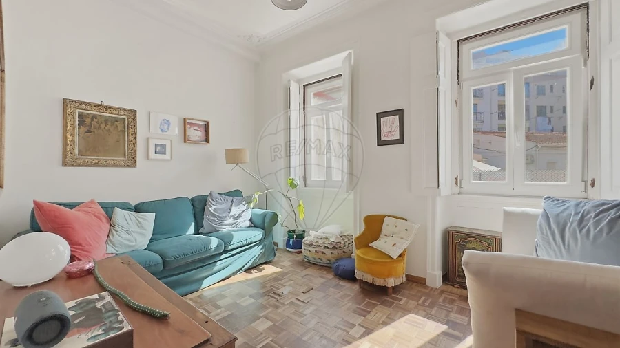 Apartamento T2 para Venda em Alcantara Foto 9
