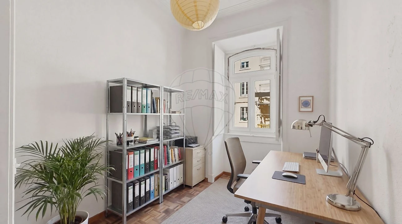Apartamento T2 para Venda em Alcantara Foto 3