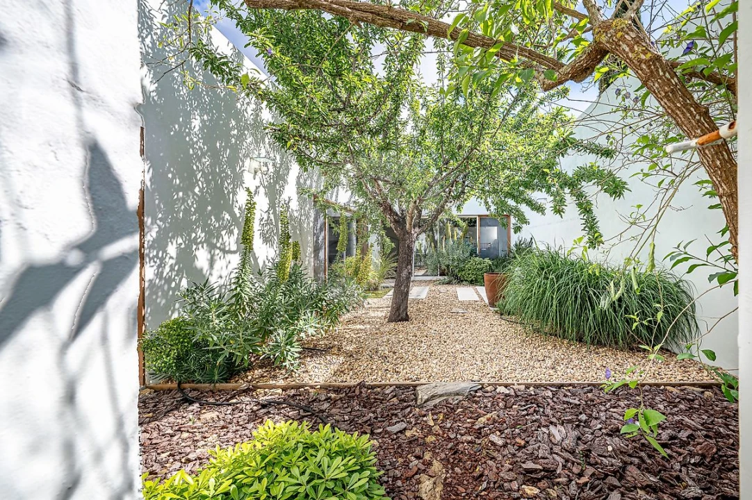 Quinta T2 para Venda em Colos Foto 23