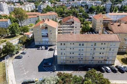 Apartamento T2 para Venda em Olivais