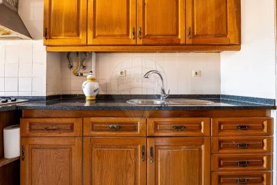 Apartamento T2 para Venda em Olivais